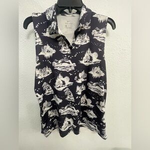 Nike Women's Charcoal and White Sleeveless Top